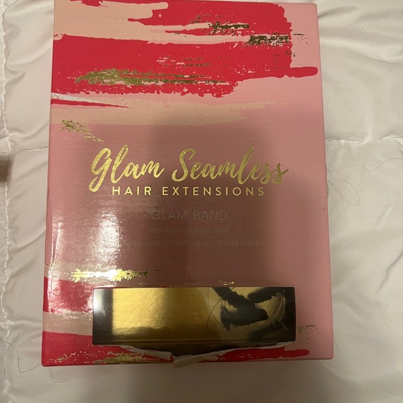 Glam Seamless Halo/Clip in Hair Extensions - Picture 2 of 9